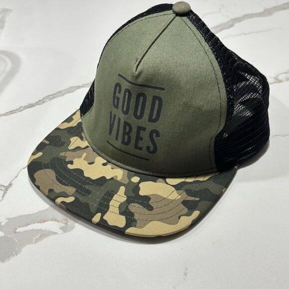 Unisex Green & Black Camo “Good Vibes” Snapback Hat – Kids Size - Picture 2 of 10